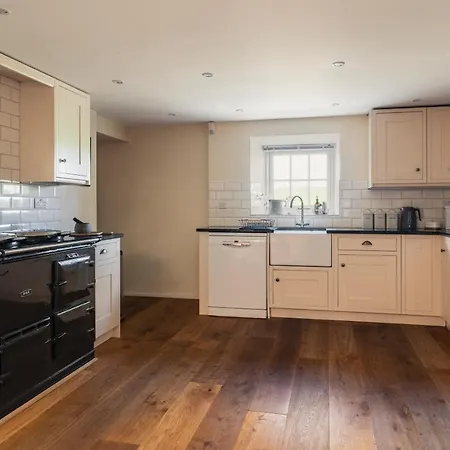 Σπίτι διακοπών Yew Tree: Historic Georgian Farmhouse, *