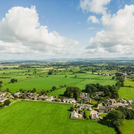 Yew Tree: Historic Georgian Farmhouse, Σπίτι διακοπών *