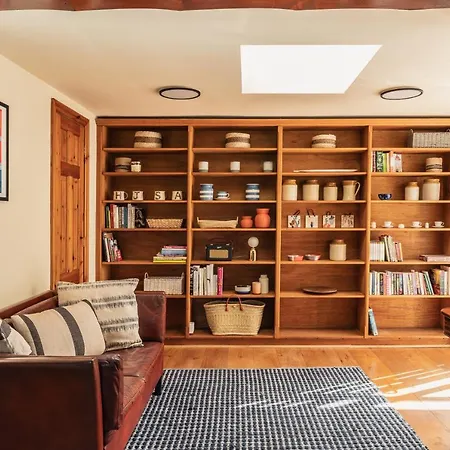 Yew Tree: Historic Georgian Farmhouse, Σπίτι διακοπών *