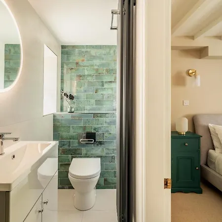 度假居 Yew Tree: Historic Georgian Farmhouse,